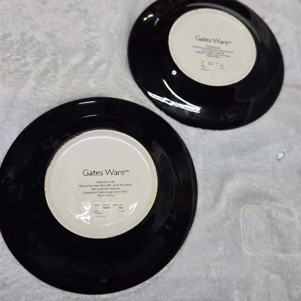 Gates Ware Laurie Gates Halloween Haunted House Ghost Salad Plates Set of 2 8.5